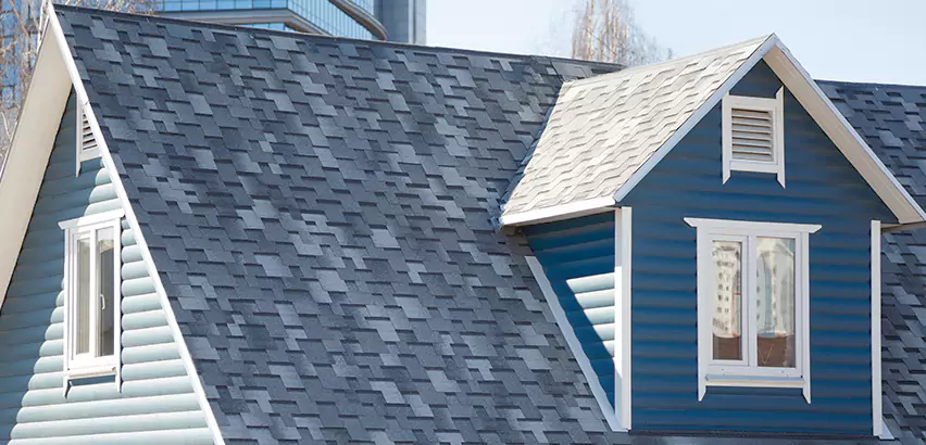 Shingle Roof Maintenance in Bremerton