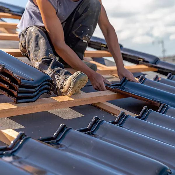 Why Bremerton, WA Homeowners Choose Bremerton Roofing Pro for Hail Damage Repairs?